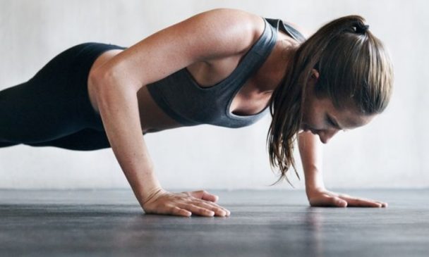 Treino De Seios Em Casa Em Alta Intensidade Feliz Saúde